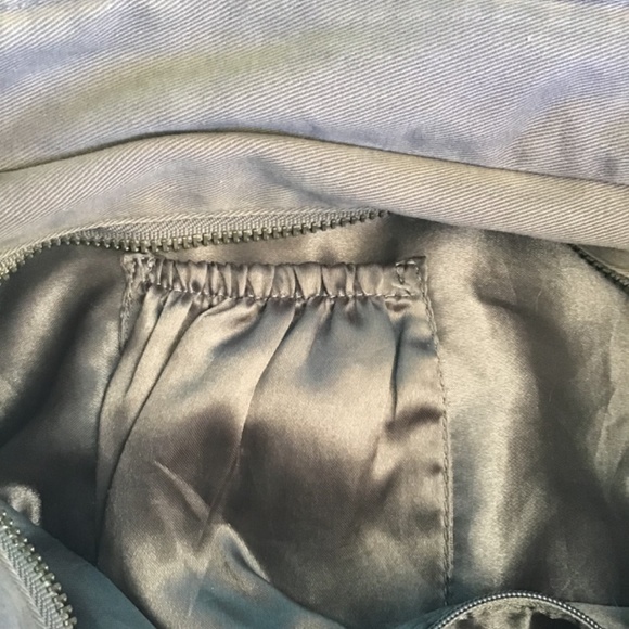 💚 3/$25 American Eagle Outfitters gray purse with silver beaded accents - Picture 8 of 14